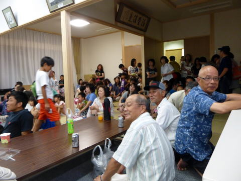 満員のお客さん